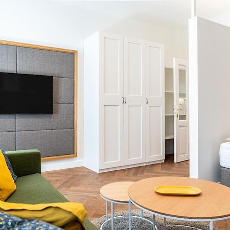 Twenty Five - Work & Life Apartments أمستيتين المظهر الخارجي الصورة